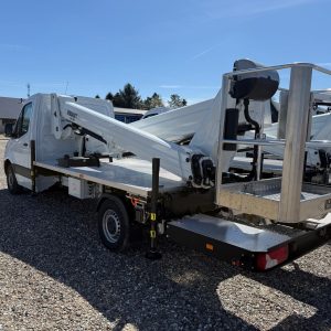 Versalift VTX-240-G3 Hubarbeitsbühne