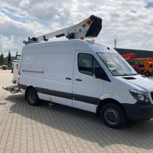Versalift ETM-38-145-F