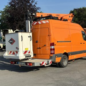 Versalift® ETM-38-145-F