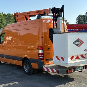 Versalift® ETM-38-145-F