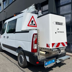 Versalift VDTE-33-120 Kastenwagen