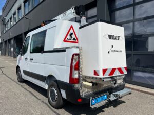 Versalift VDTE-33-120 Kastenwagen